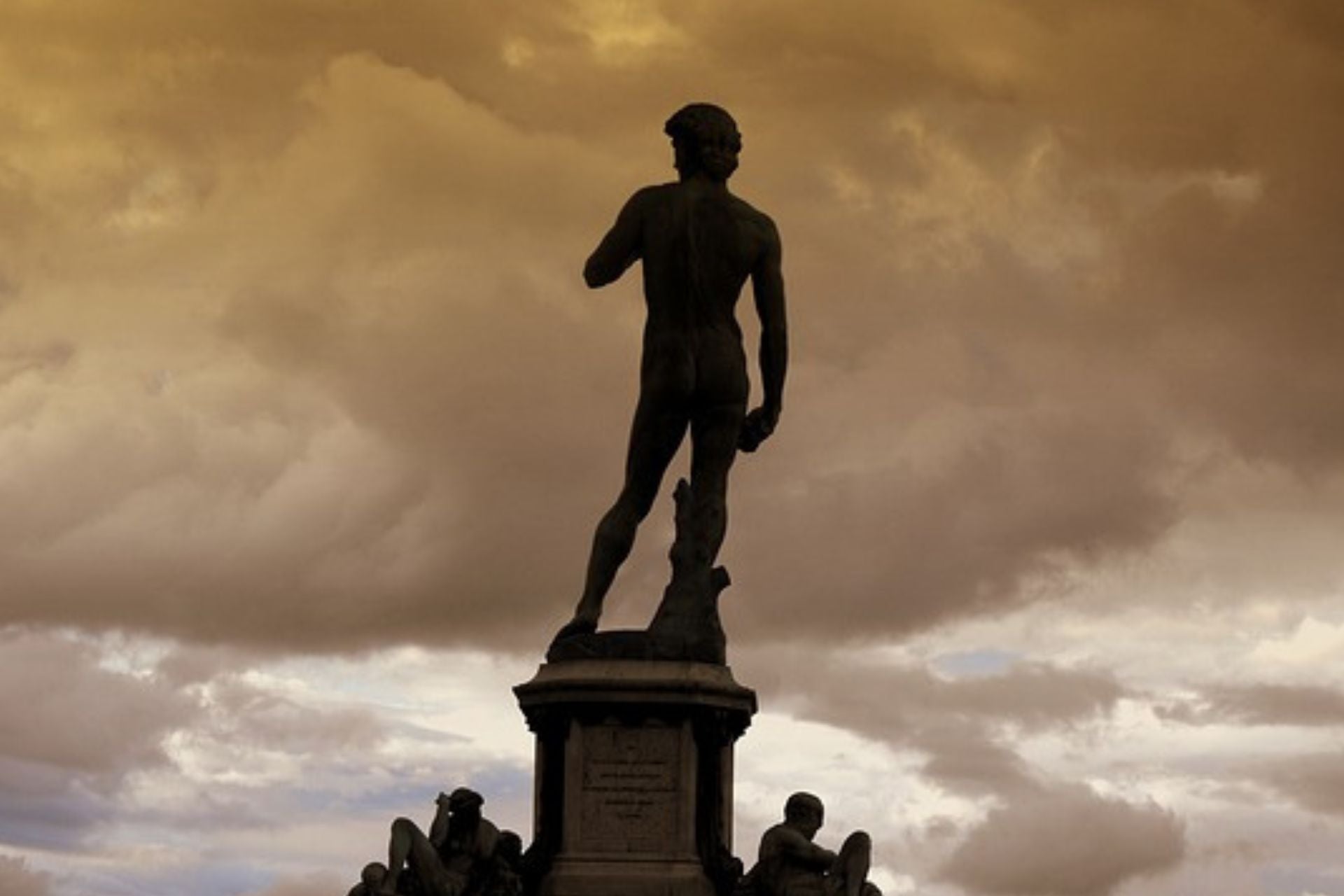 Schaduw van beeld van David op Piazza Michelangelo in Florence Toscane Italië