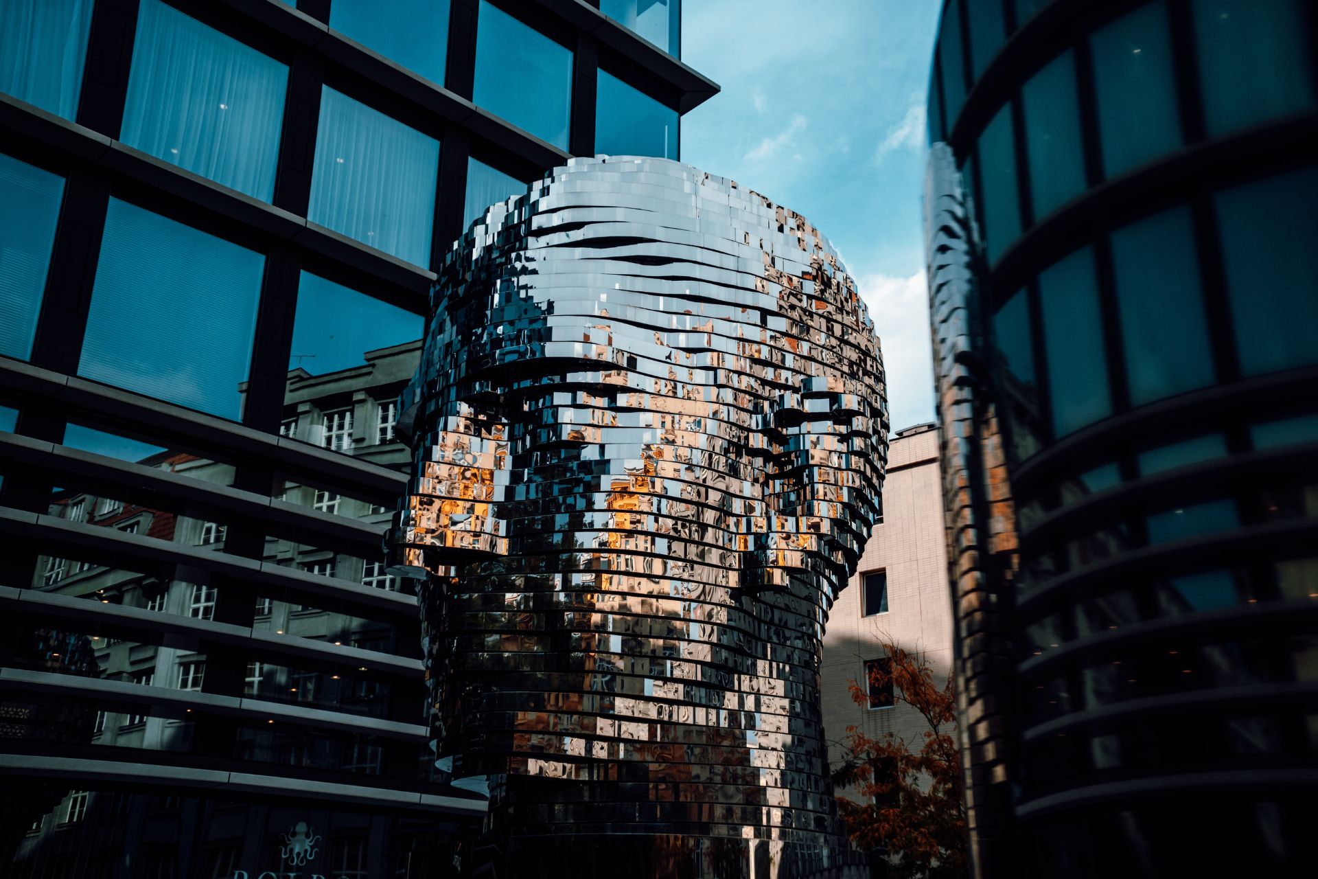 Moderne kunst op plein in Praag