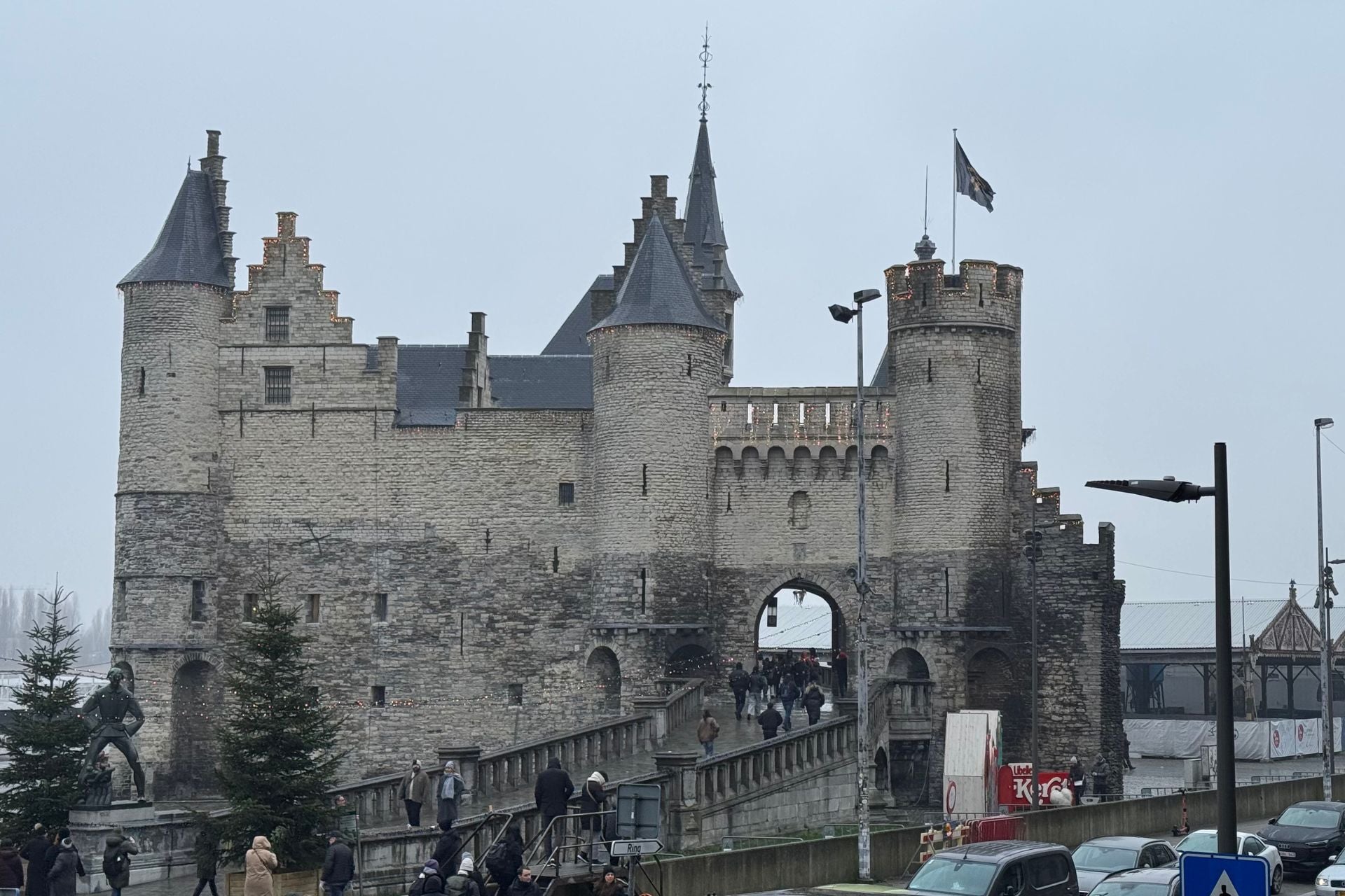 Afbeelding van Het Steen in Antwerpen, een van de top bezienswaardigheden in de CitySummary reisgids Antwerpen